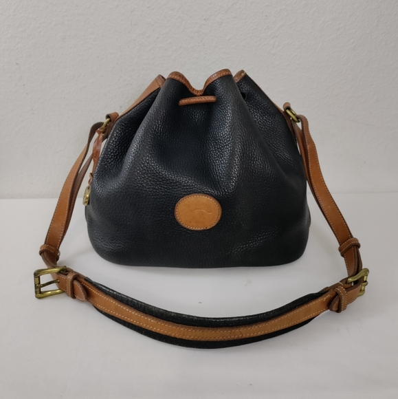 490 Vintage Dooney Bourke bags ideas